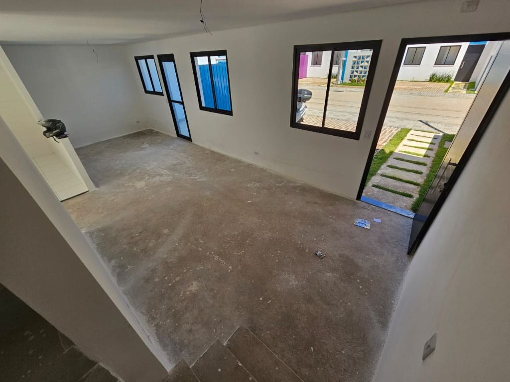 Casa de Condomínio à venda com 3 quartos, 90m² - Foto 3