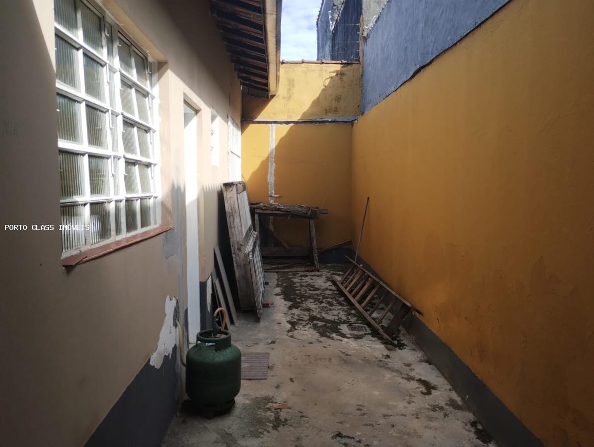 Casa à venda com 2 quartos, 300m² - Foto 18