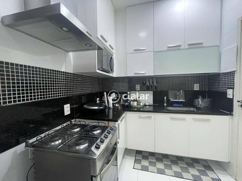 Apartamento à venda com 3 quartos, 95m² - Foto 17