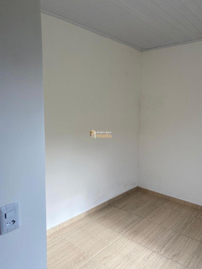 Casa à venda com 2 quartos, 45m² - Foto 22