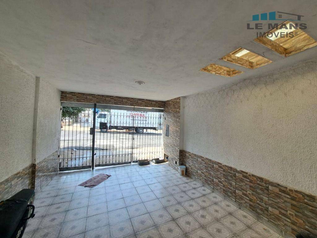 Casa à venda com 2 quartos, 82m² - Foto 3