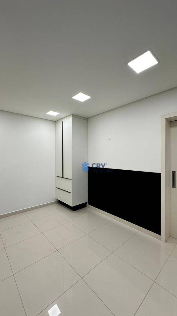 Apartamento para alugar com 3 quartos, 200m² - Foto 20