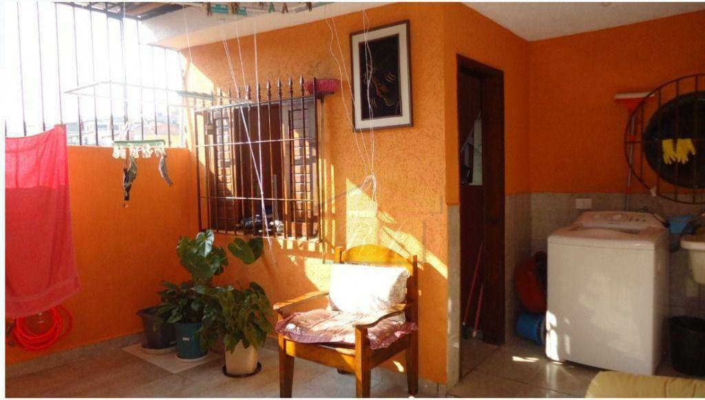 Sobrado à venda com 2 quartos, 120m² - Foto 13