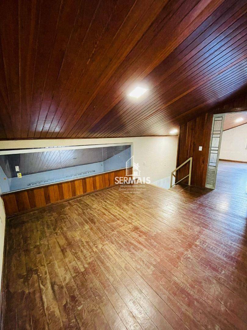 Casa à venda com 3 quartos, 200m² - Foto 25