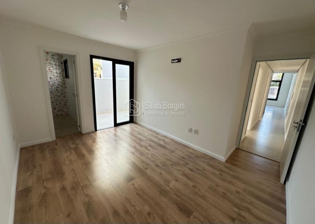 Casa à venda com 3 quartos, 99m² - Foto 10