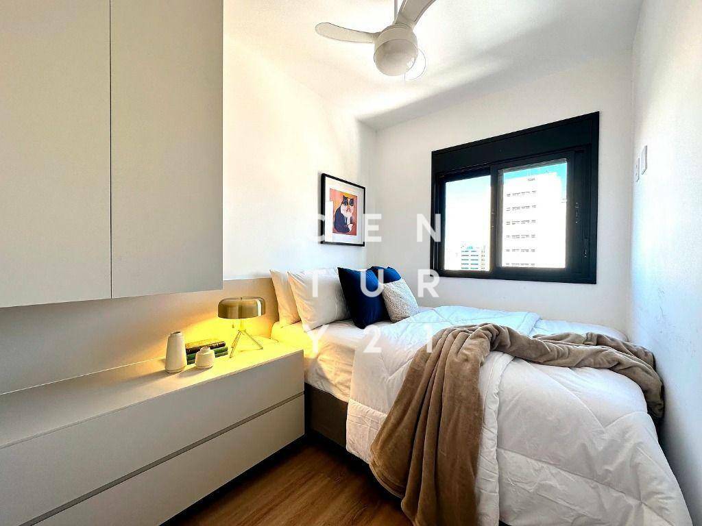 Apartamento à venda com 2 quartos, 34m² - Foto 3