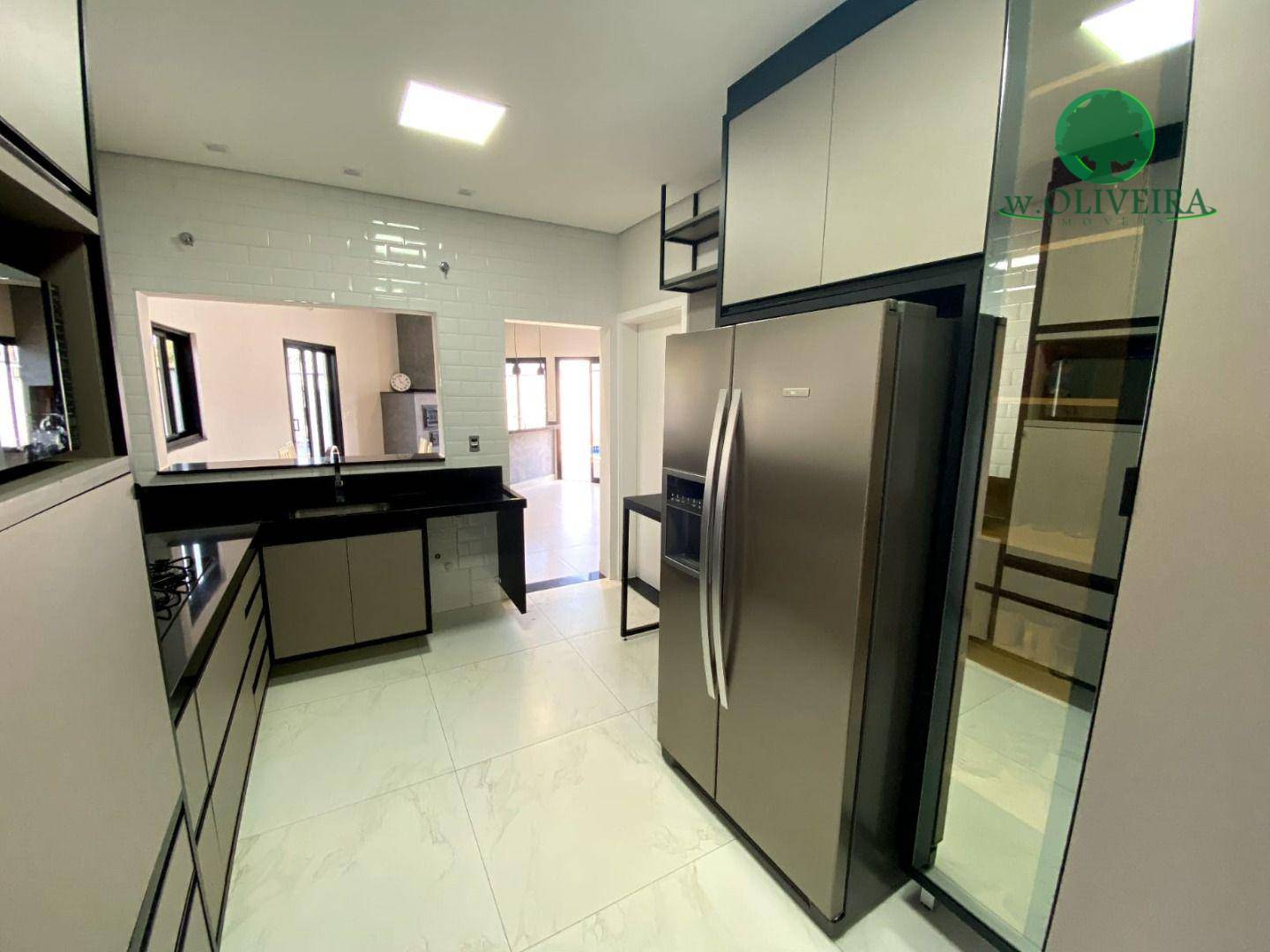 Sobrado à venda com 3 quartos, 255m² - Foto 4