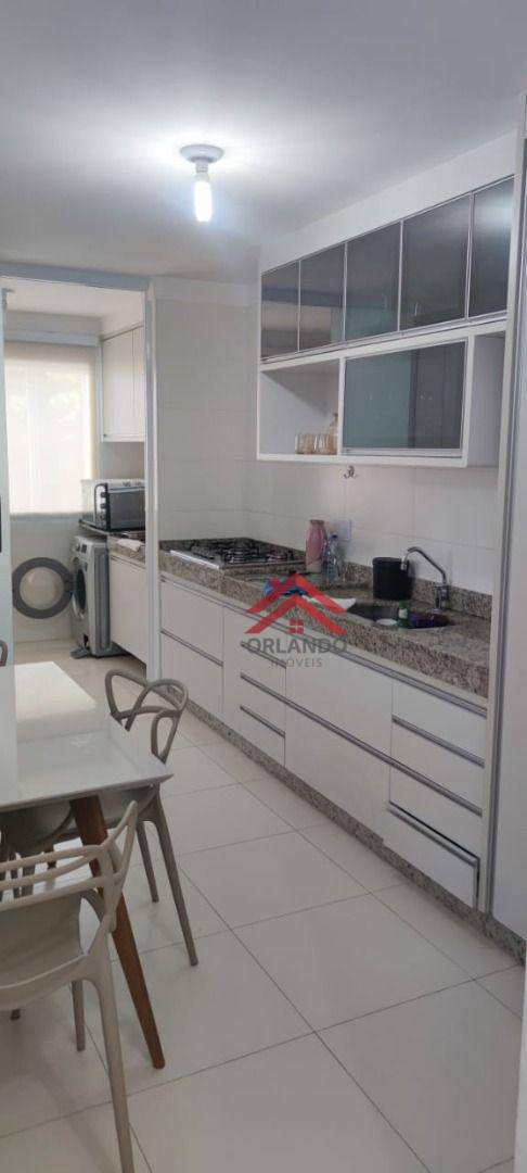 Apartamento à venda com 3 quartos, 94m² - Foto 3