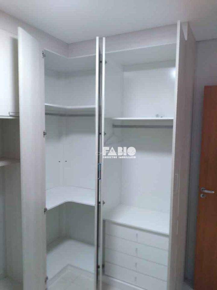 Apartamento à venda com 2 quartos, 45m² - Foto 3