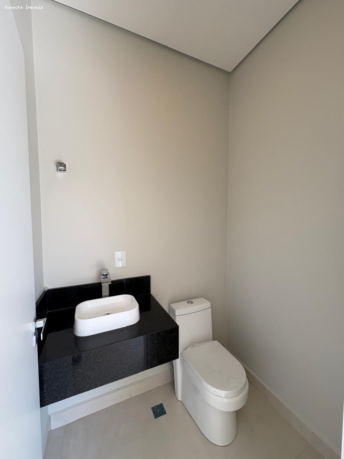 Casa à venda com 4 quartos, 155m² - Foto 10