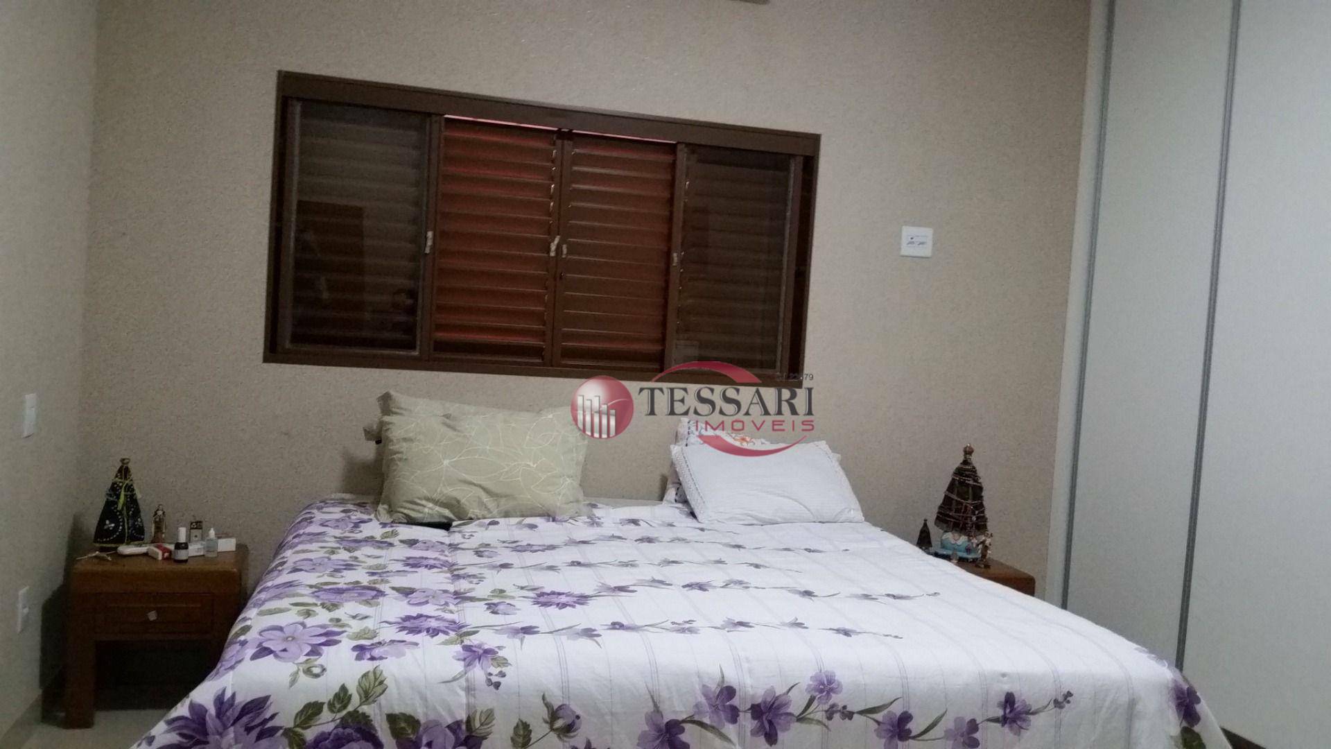 Casa à venda com 3 quartos, 242m² - Foto 38