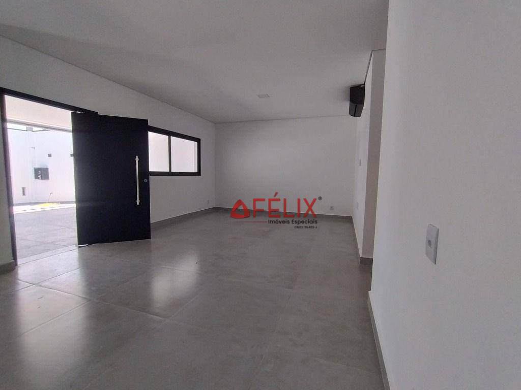 Casa, 3 quartos, 228 m² - Foto 2