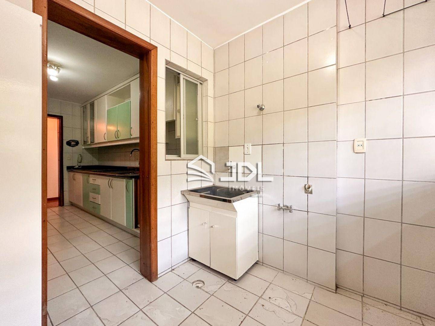 Apartamento à venda com 3 quartos, 110m² - Foto 10