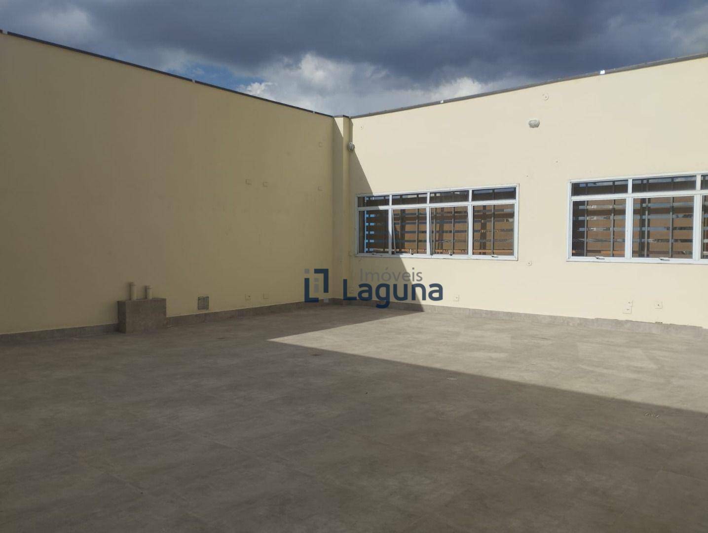 Depósito-Galpão-Armazém para alugar, 710m² - Foto 22