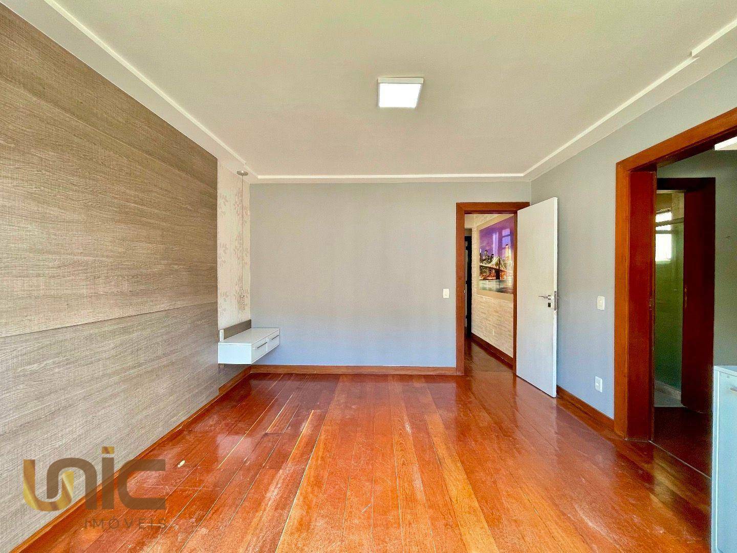 Casa de Condomínio à venda com 4 quartos, 200m² - Foto 18