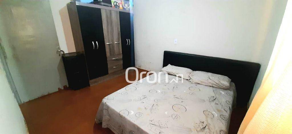 Casa à venda com 3 quartos, 291m² - Foto 8