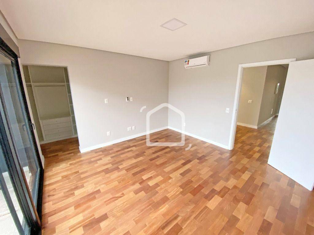 Casa de Condomínio à venda com 4 quartos, 374m² - Foto 30