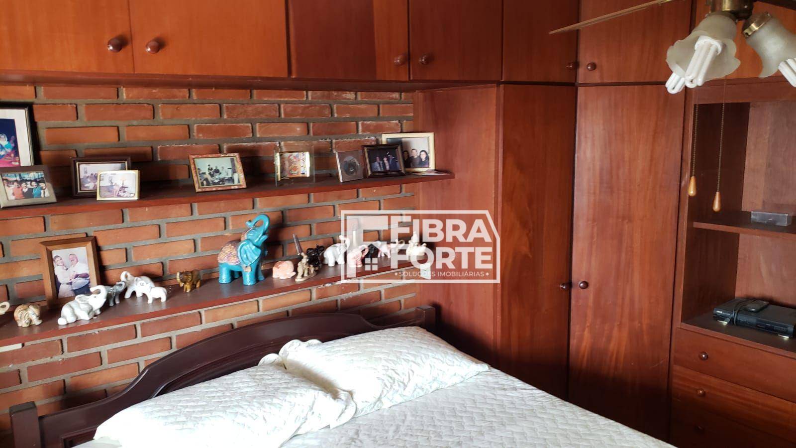 Casa à venda com 2 quartos, 100m² - Foto 24