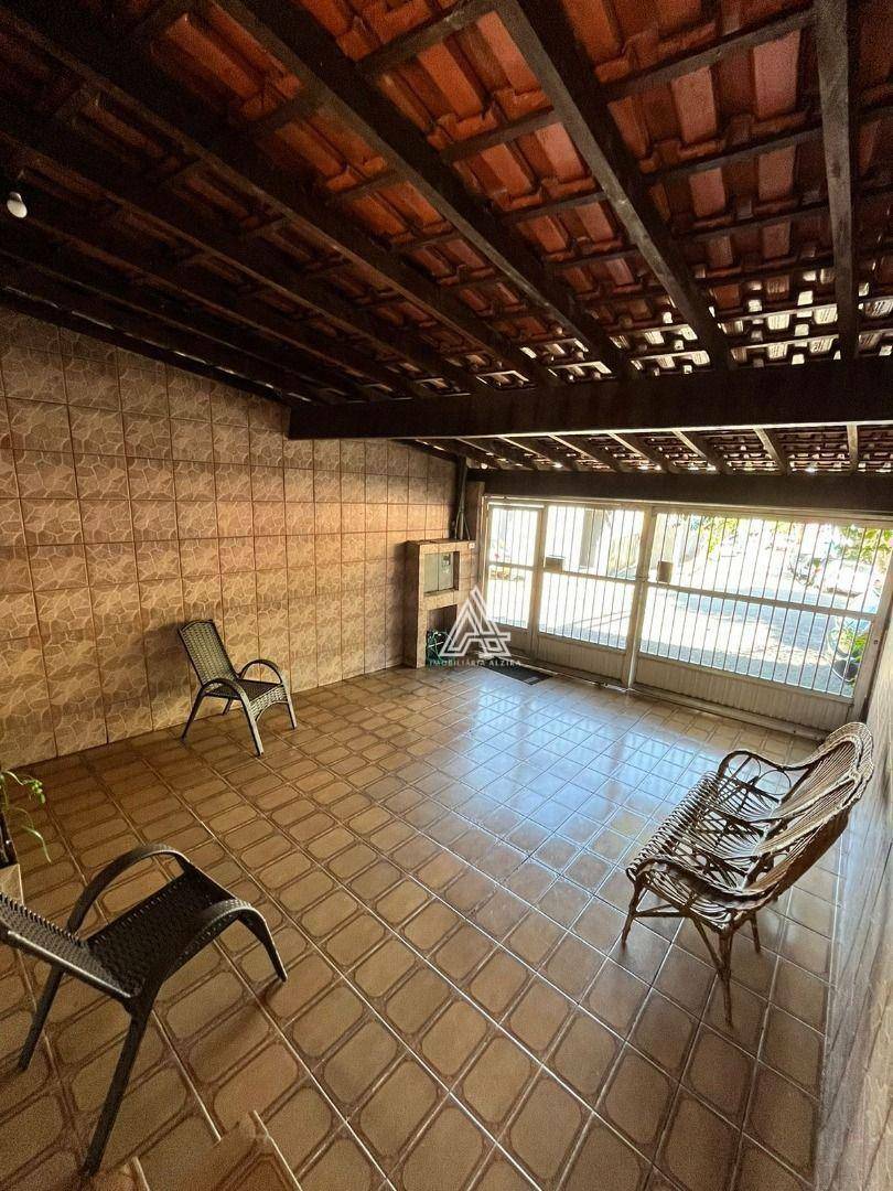 Sobrado à venda com 3 quartos, 209m² - Foto 6