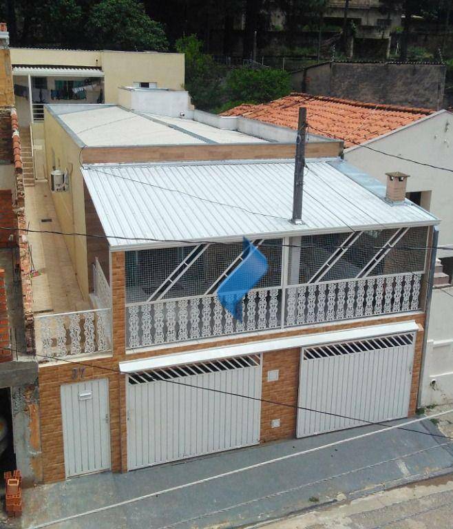 Casa à venda com 5 quartos, 178m² - Foto 1