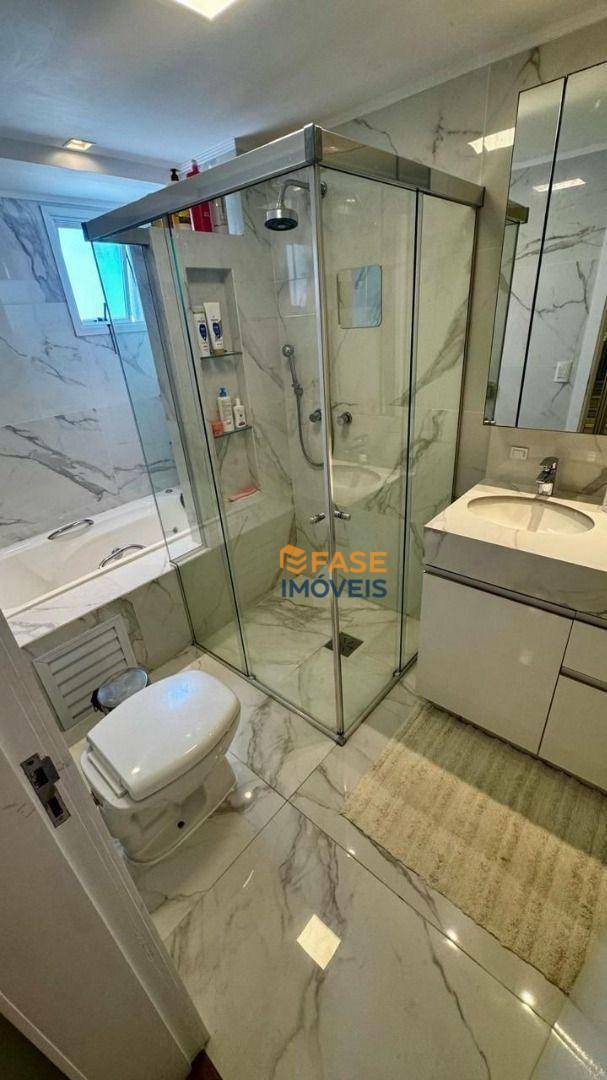 Apartamento à venda com 3 quartos, 144m² - Foto 31