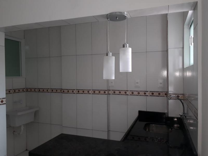 Apartamento à venda com 2 quartos, 60m² - Foto 3