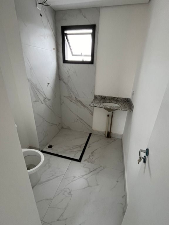 Sobrado à venda com 2 quartos, 60m² - Foto 34