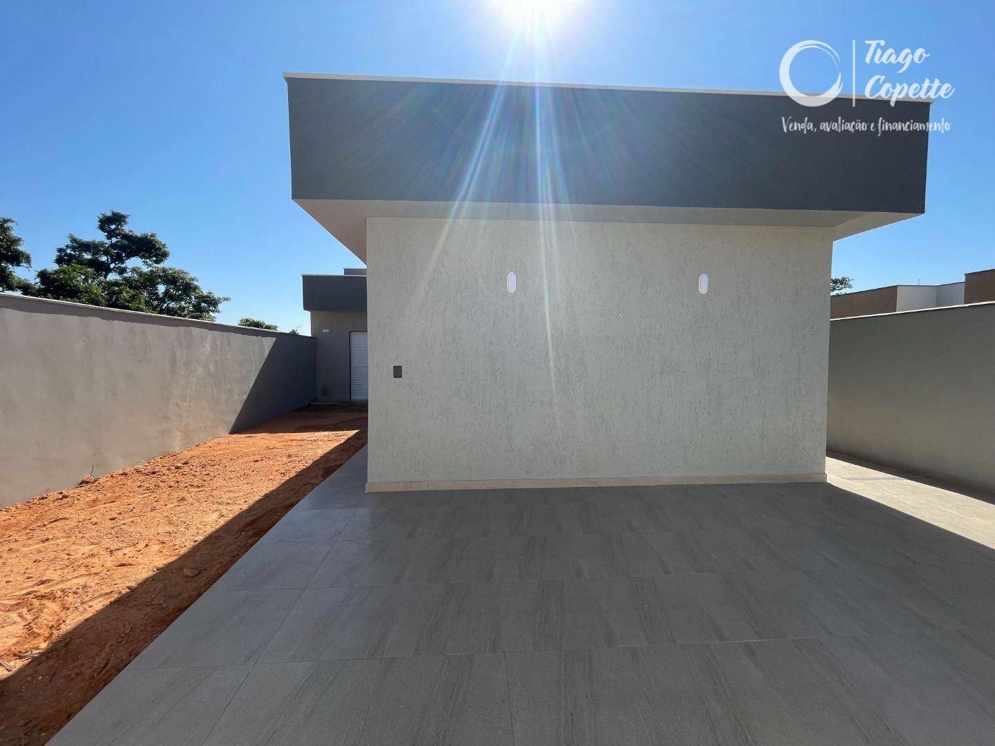 Casa à venda com 3 quartos, 90m² - Foto 32