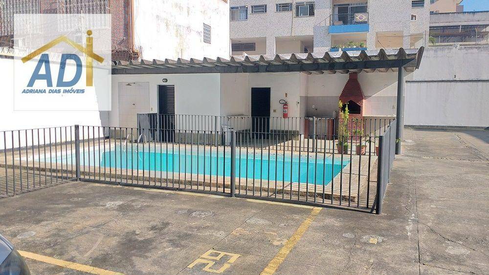 Apartamento à venda com 3 quartos, 140m² - Foto 4