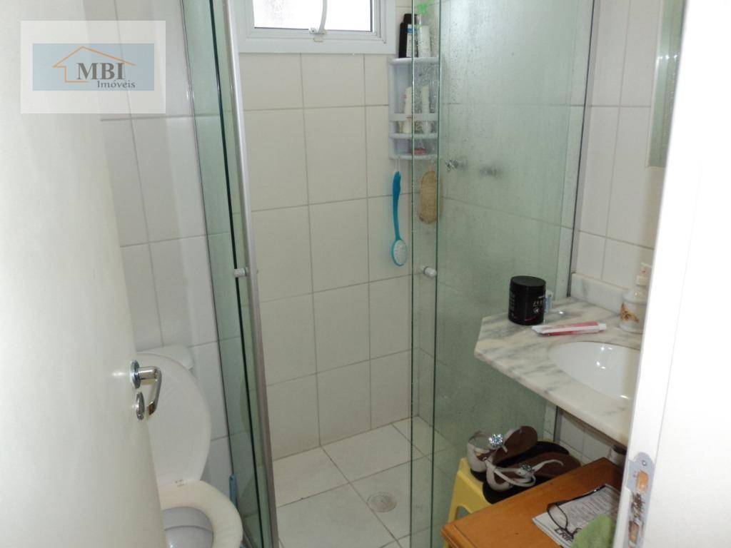 Apartamento à venda com 3 quartos, 70m² - Foto 4