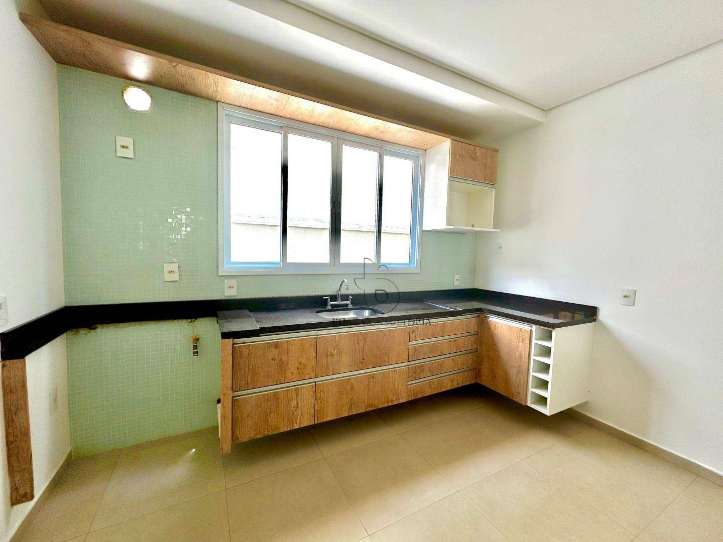 Sobrado à venda e aluguel com 3 quartos, 262m² - Foto 28