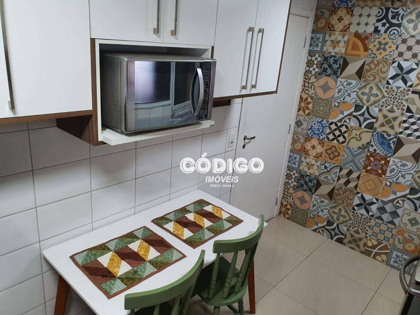 Apartamento à venda com 3 quartos, 110m² - Foto 23