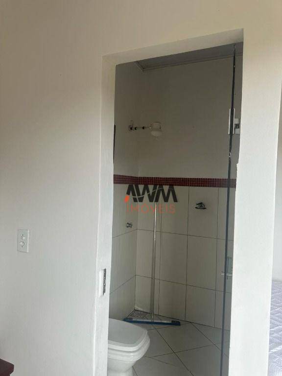 Chácara à venda com 5 quartos, 200m² - Foto 24