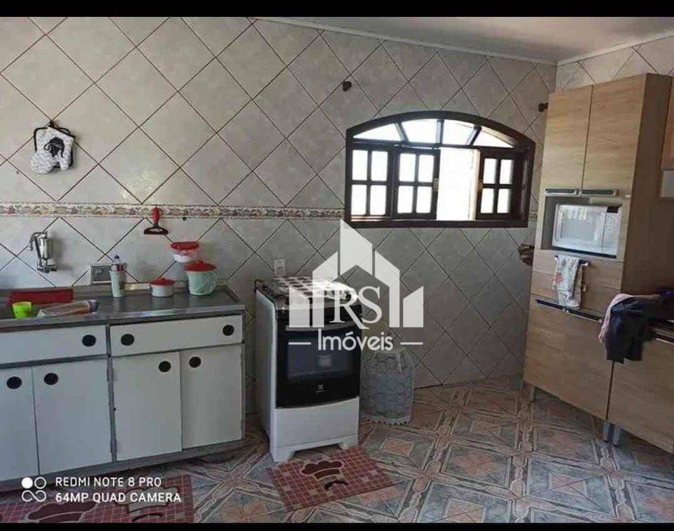 Casa à venda com 4 quartos, 250m² - Foto 18