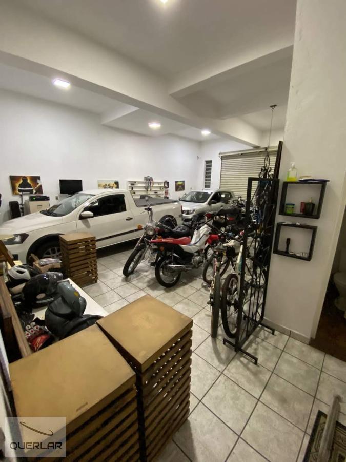 Sobrado à venda com 2 quartos, 216m² - Foto 19