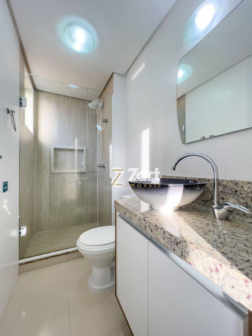 Apartamento à venda com 2 quartos, 70m² - Foto 20