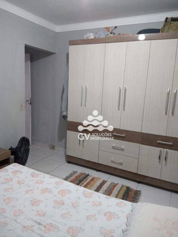 Casa à venda e aluguel com 3 quartos, 72m² - Foto 11