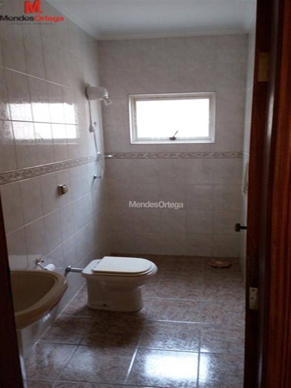 Casa à venda com 2 quartos, 180m² - Foto 26
