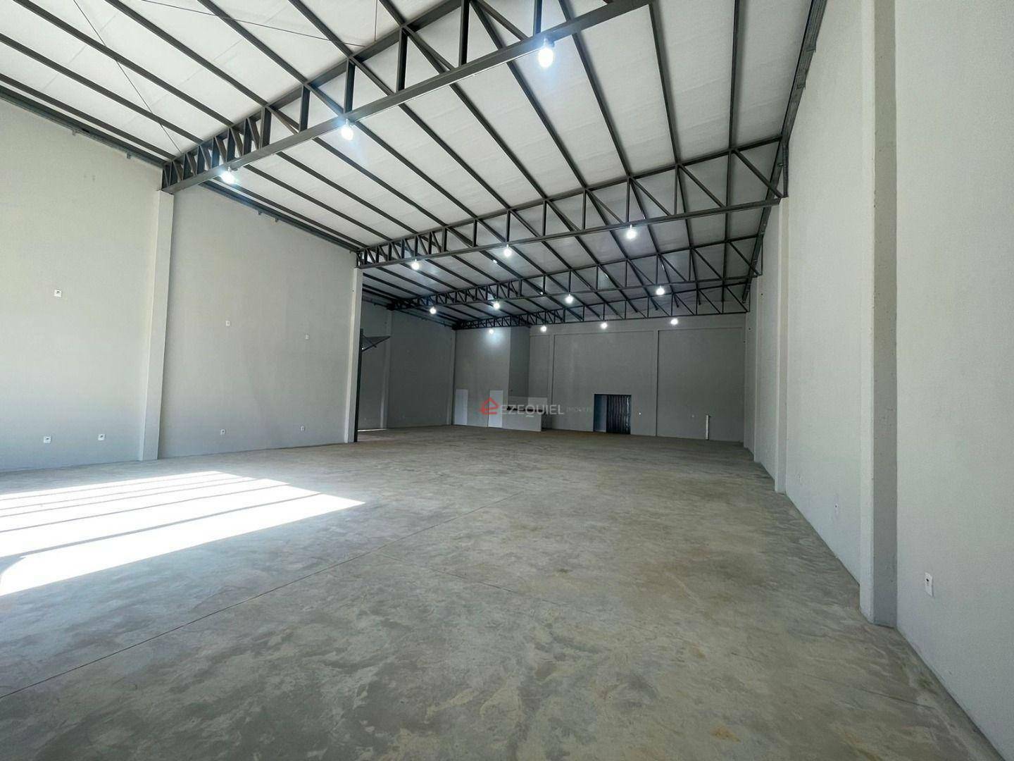 Depósito-Galpão, 330 m² - Foto 3