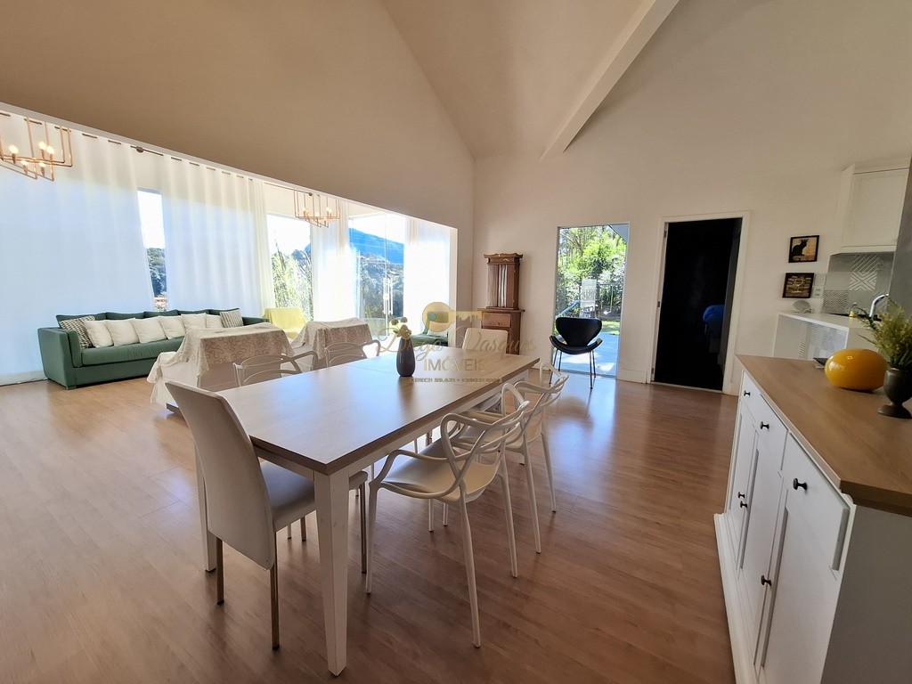 Casa de Condomínio à venda com 3 quartos, 390m² - Foto 6