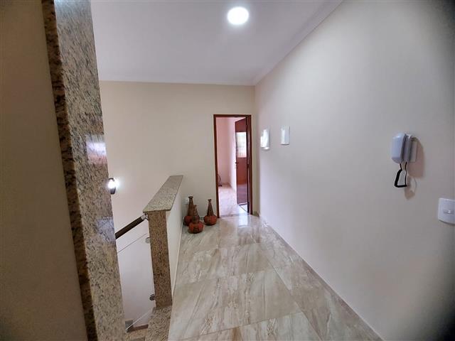 Casa à venda com 3 quartos, 342m² - Foto 16