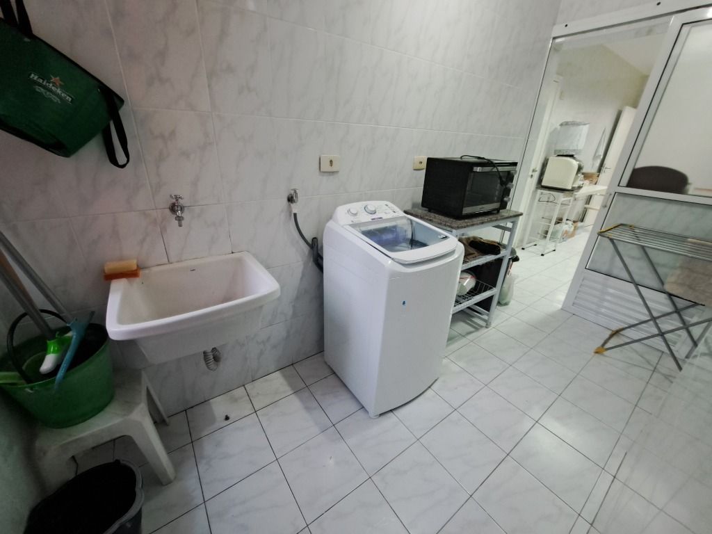 Apartamento à venda com 3 quartos, 145m² - Foto 16