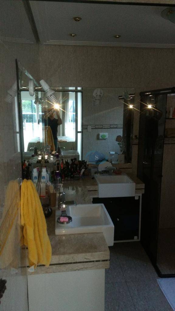 Sobrado à venda com 4 quartos, 315m² - Foto 21