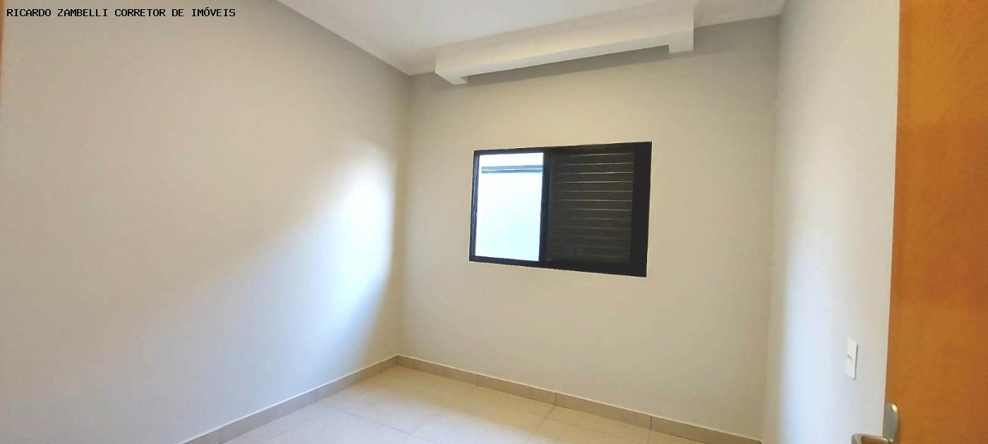 Casa à venda com 3 quartos, 250m² - Foto 16