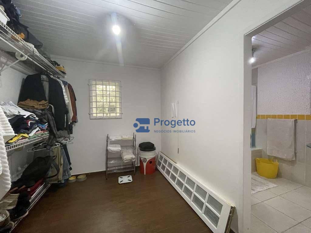 Casa de Condomínio à venda com 4 quartos, 600m² - Foto 35