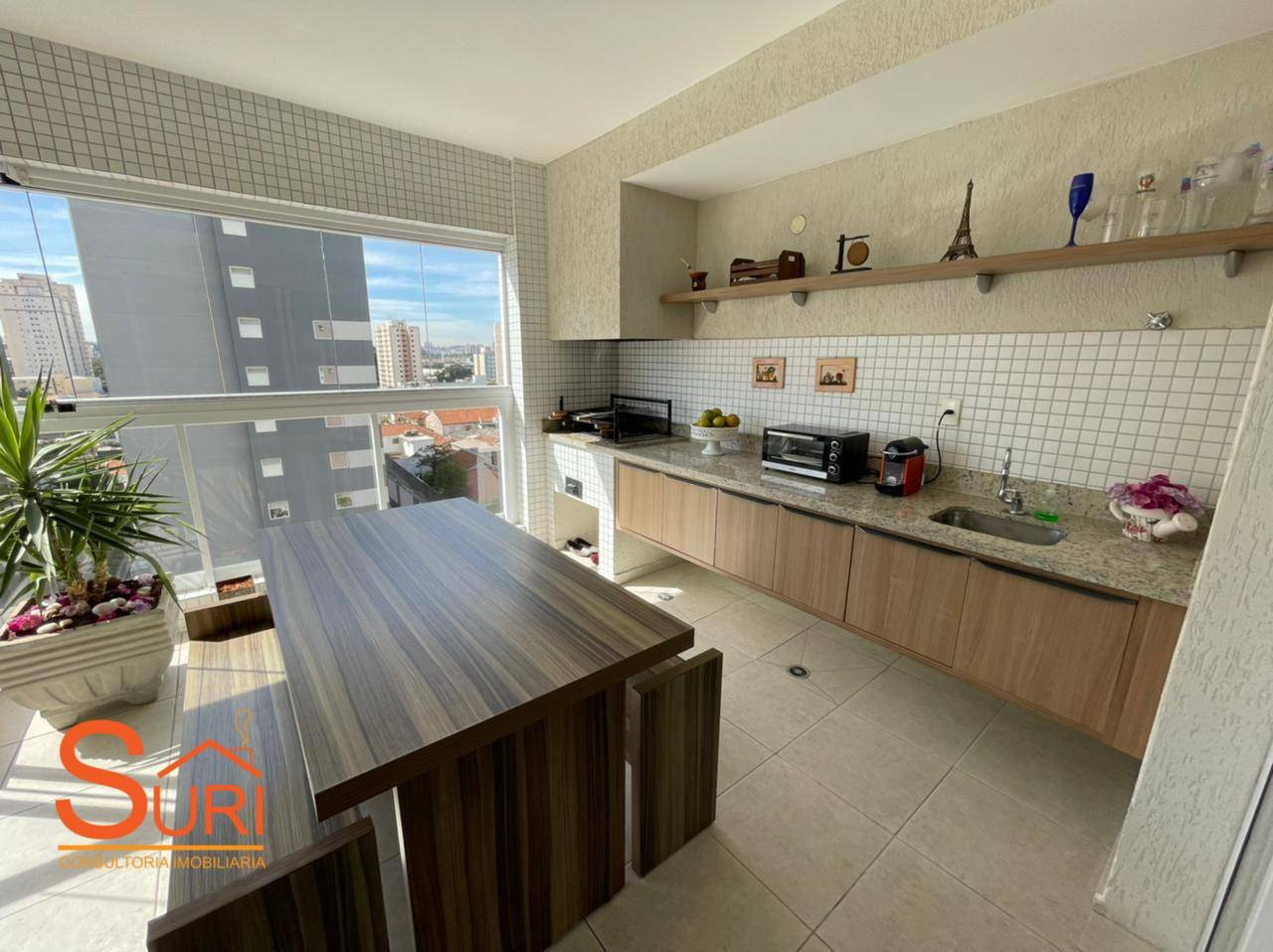 Apartamento à venda com 3 quartos, 158m² - Foto 1