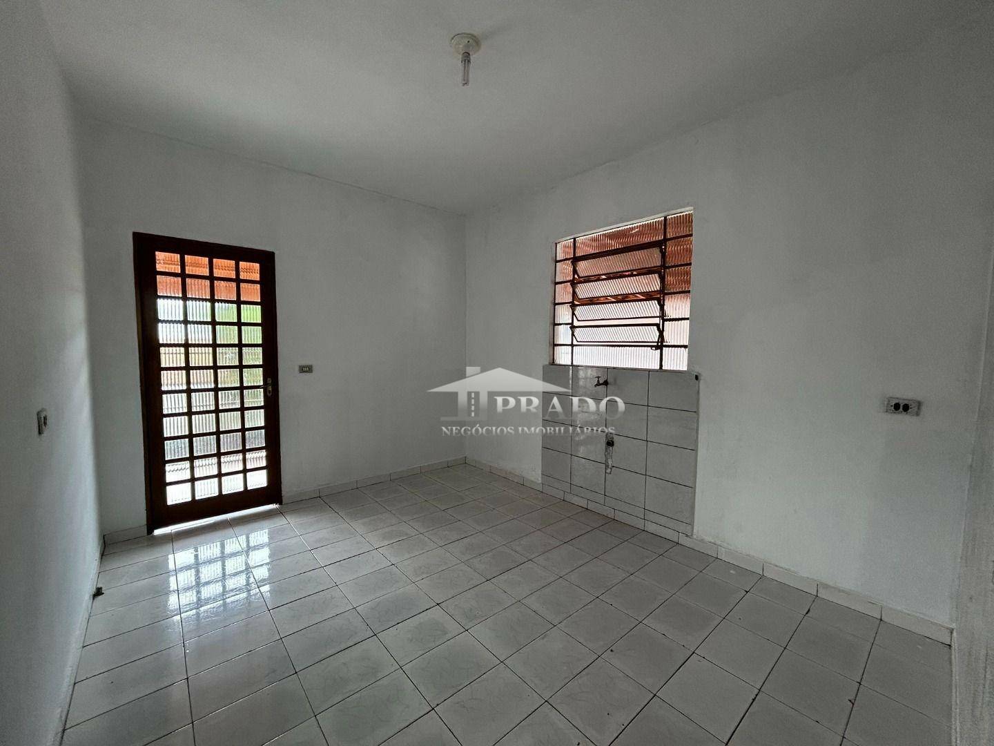 Casa para alugar com 3 quartos, 140m² - Foto 13