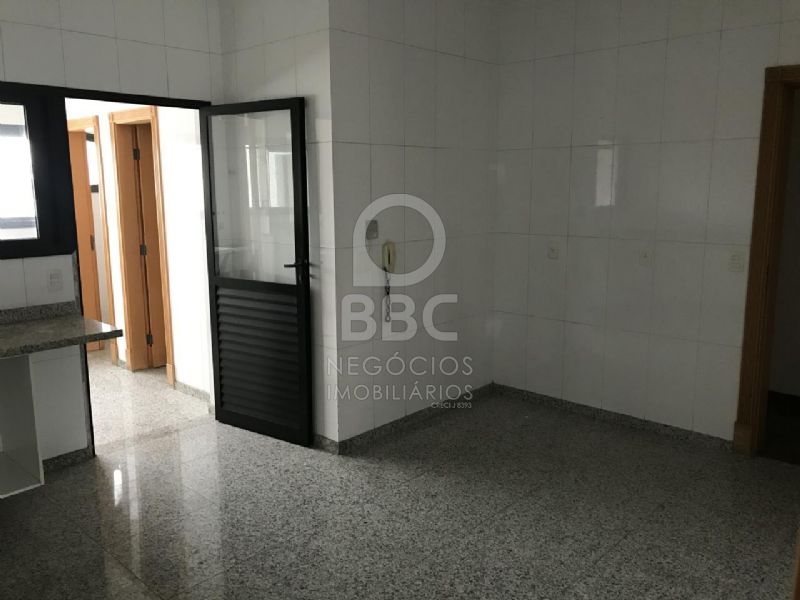 Apartamento à venda e aluguel com 3 quartos, 220m² - Foto 13