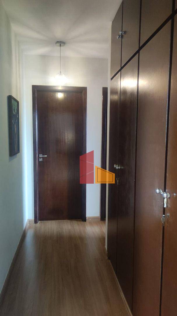 Apartamento à venda com 3 quartos, 135m² - Foto 26