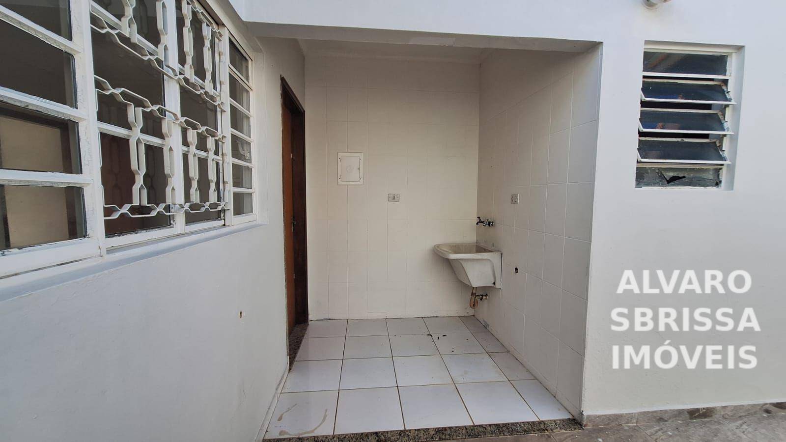 Casa para alugar com 3 quartos, 100m² - Foto 20